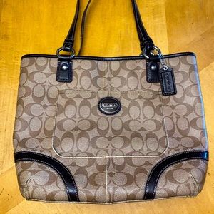 COACH F18917 Heritage Peyton Brown Tote